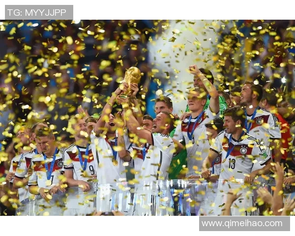 足球激情无限，世界足坛风云变幻，谁能问鼎冠军巅峰之战