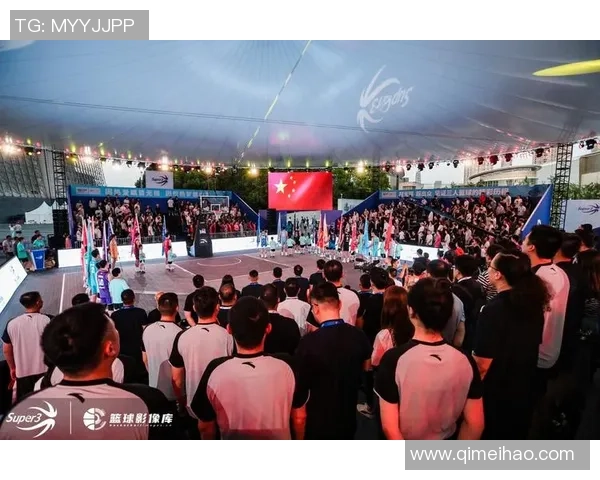 南京与无锡的激烈对决展现了两座城市的篮球魅力与竞争精神 南京与无锡的激烈对决展现了两座城市的篮球魅力与竞争精神